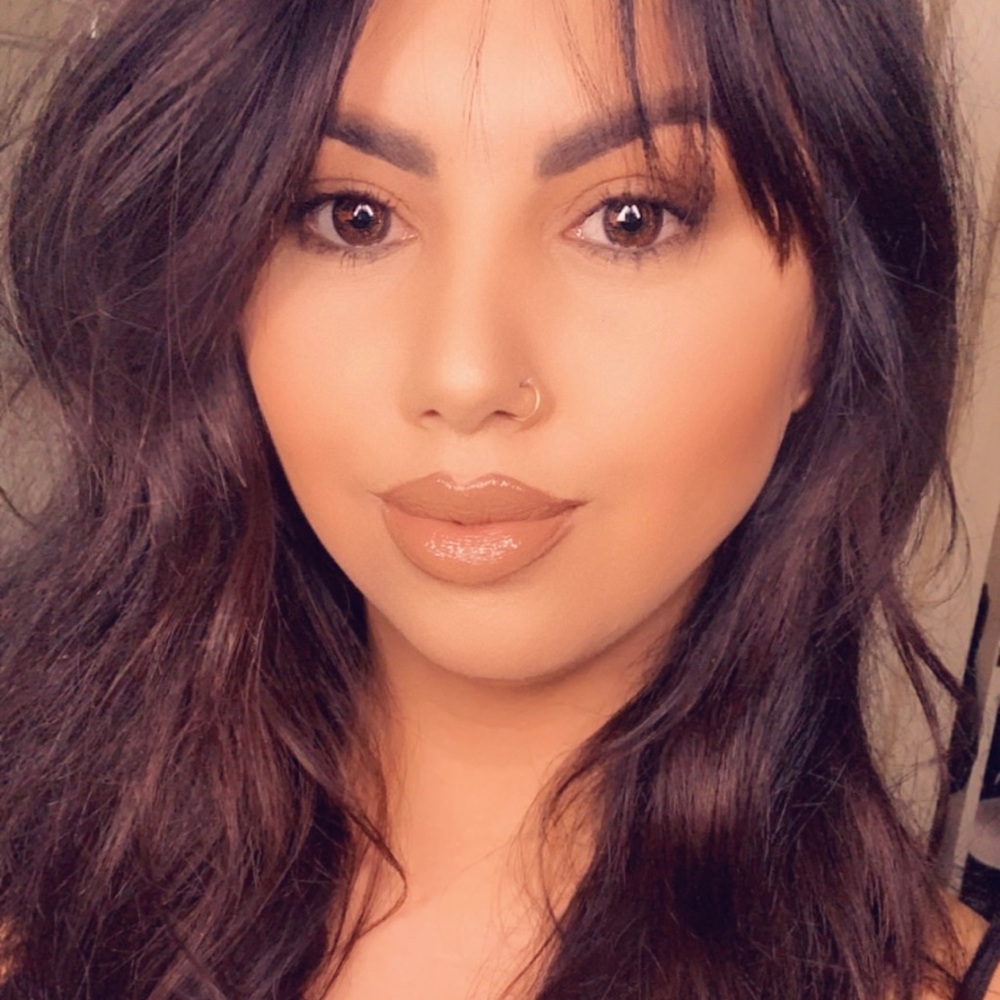 Meet your Posher, Tiffanie